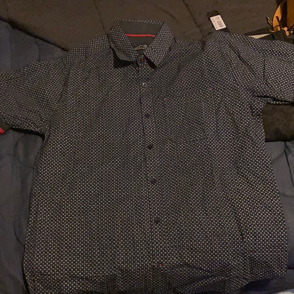 Hillcrest Men's Short Sleeve Button Up Shirt